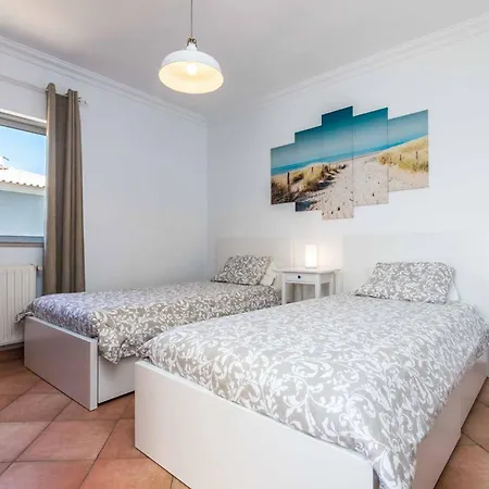 Katharina אלבופיירה